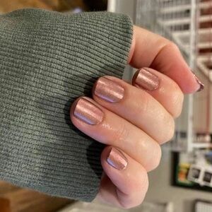 CS retired shade “Gratitude is Everything” DIY manicure without the dry time!